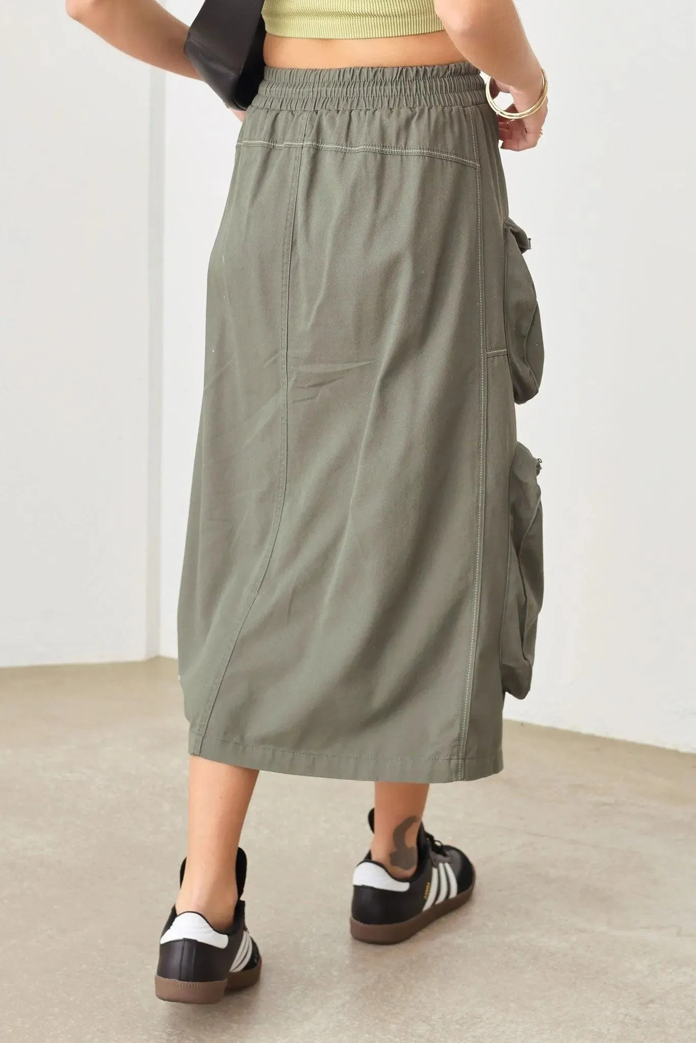 Bungee Cord Detail Four Front Pocket Leg Slit Cargo Midi Skirt