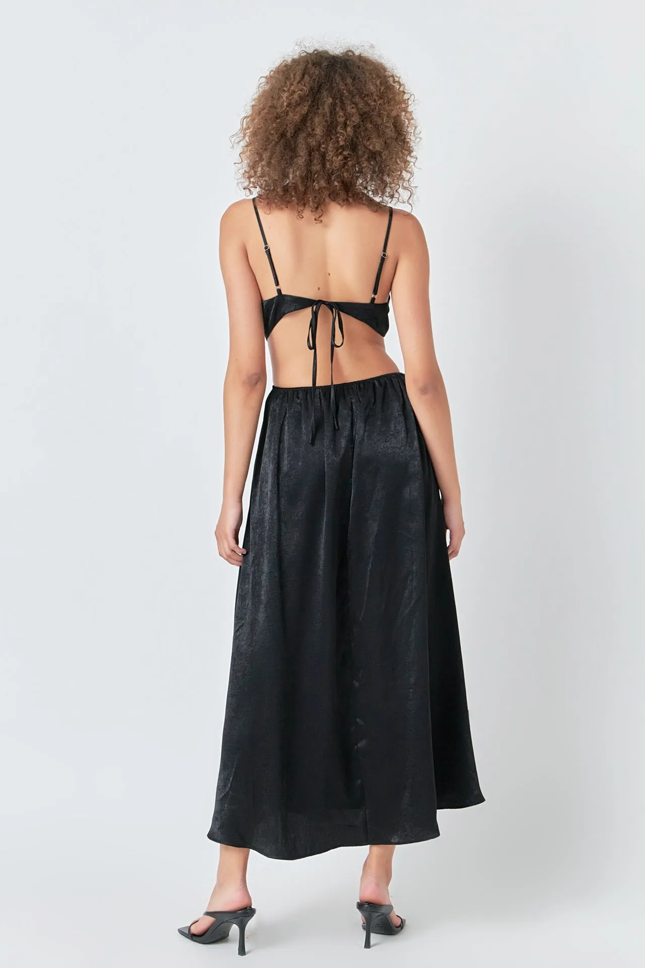 Front Twist Maxi Dress