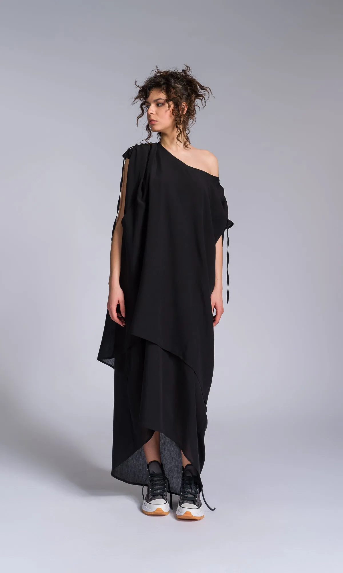 Layered Kaftan Dress with Adjustable Shoulders