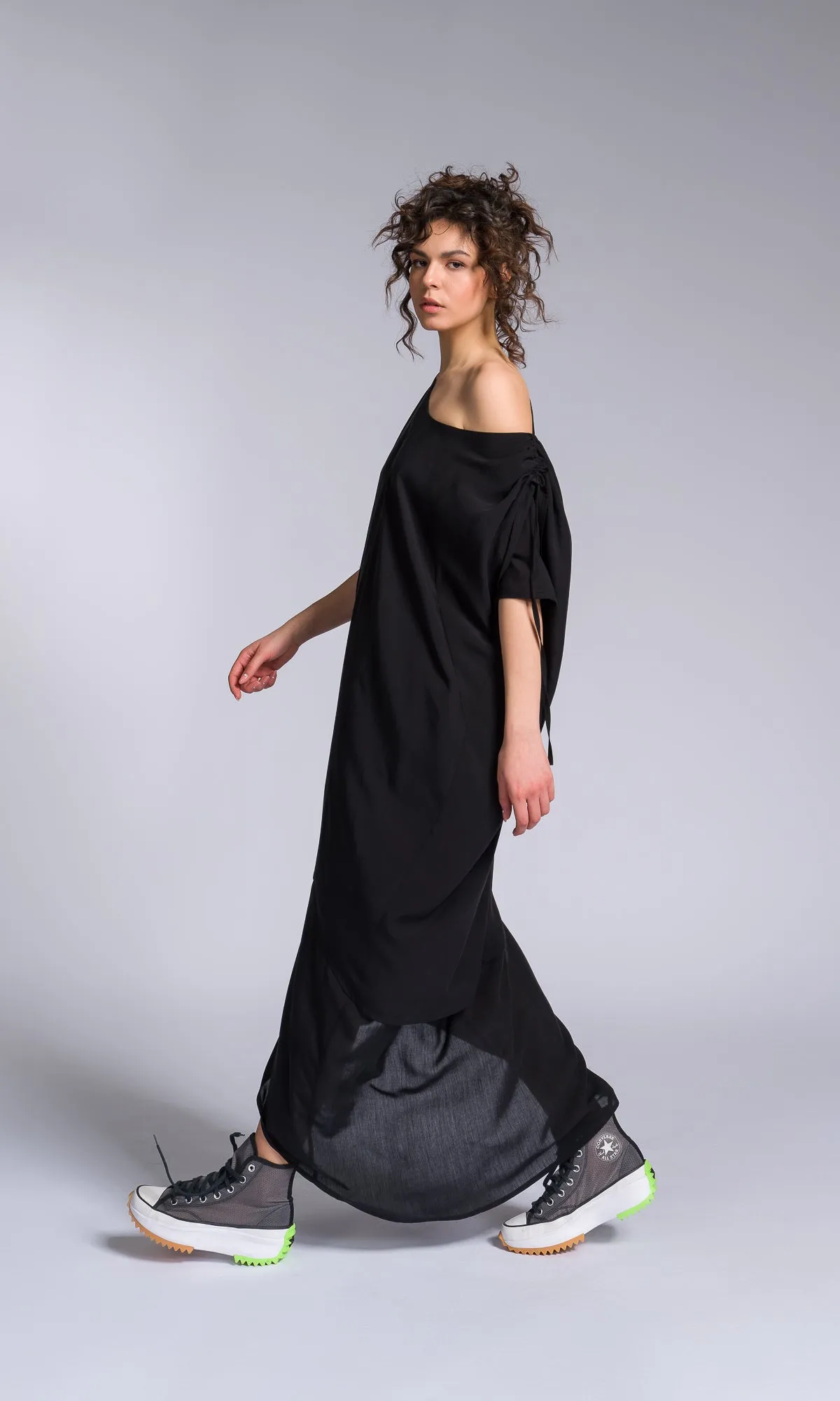 Layered Kaftan Dress with Adjustable Shoulders