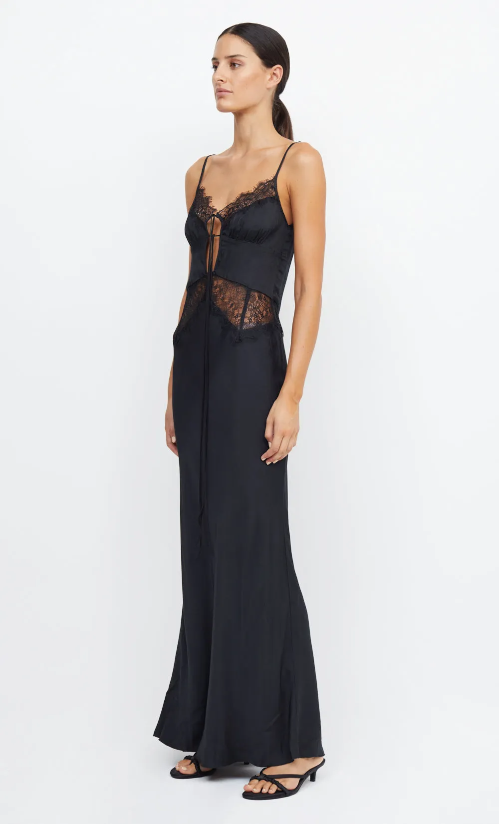 NICOLETTE MAXI DRESS - BLACK