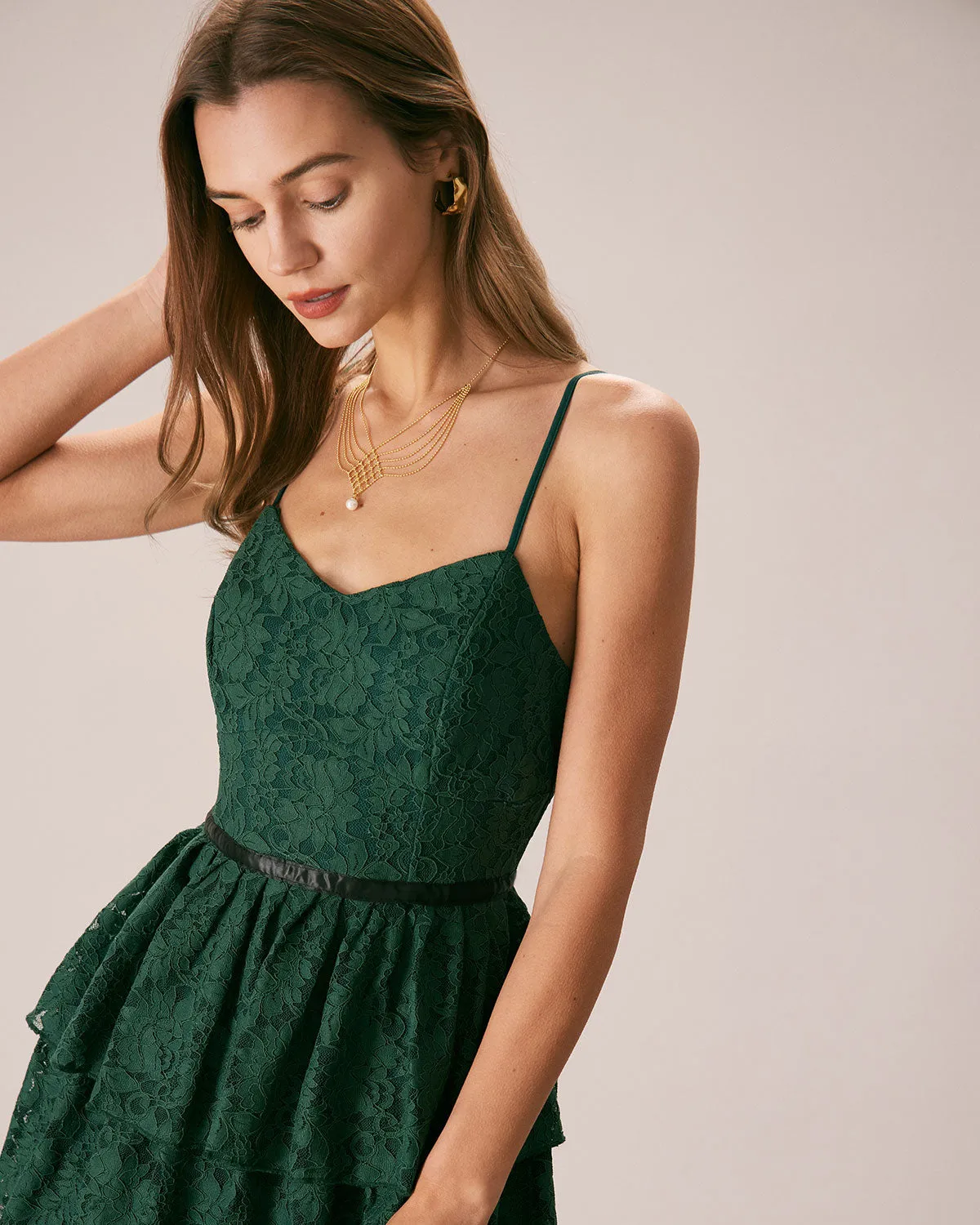 The Green Sweetheart Neck Lace Maxi Dress