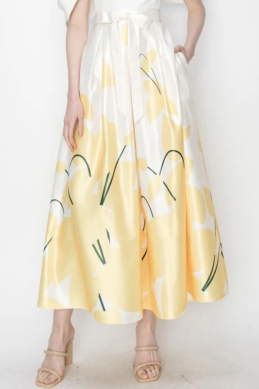 Yellow Flower Print Pleated Maxi Skirt with Waist Ribbon